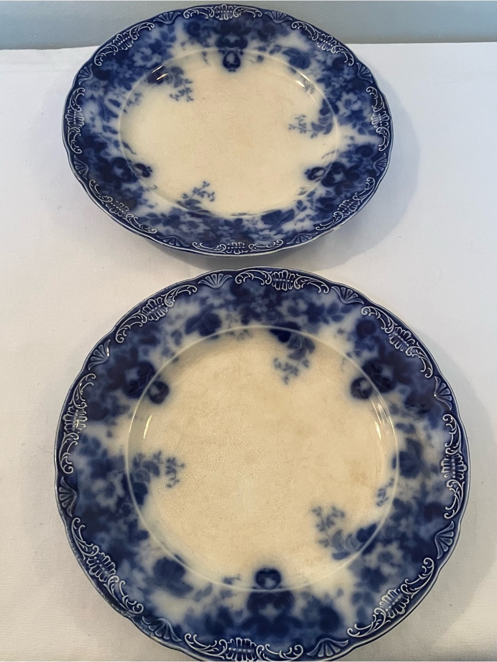 2 Antique Alfred Meakin England Flow Blue Porcelain Plates Richmond Scallop